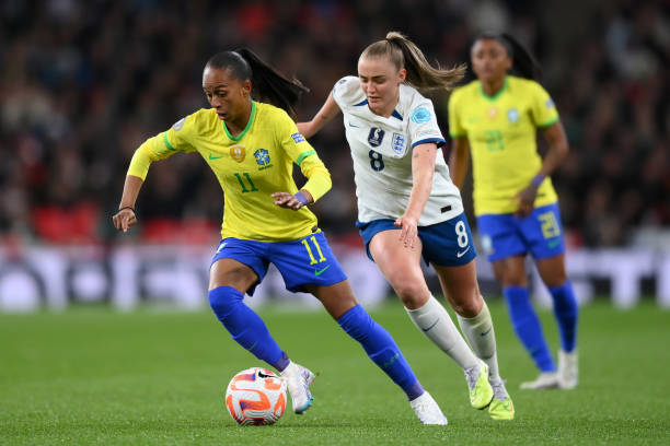 成为国际足 成为国际足